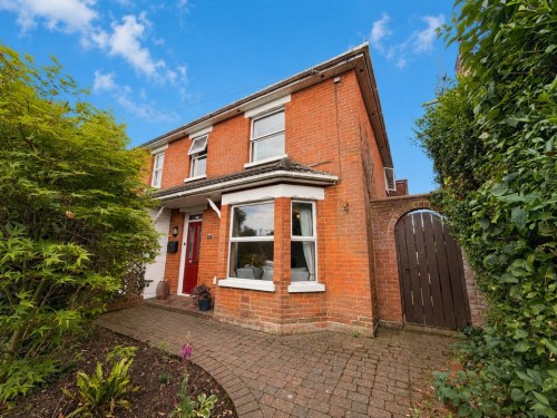 Arrange a viewing for Southampton Road, Ringwood, BH24