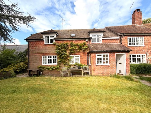 Arrange a viewing for Martin, Fordingbridge, SP6