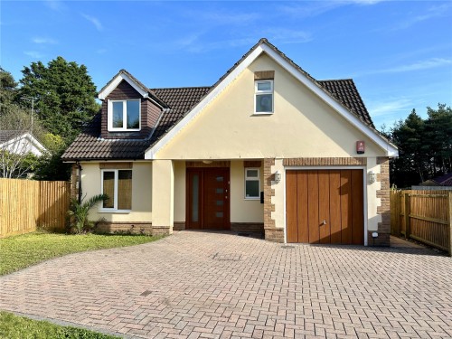 Arrange a viewing for Birchwood Place, St. Leonards, BH24