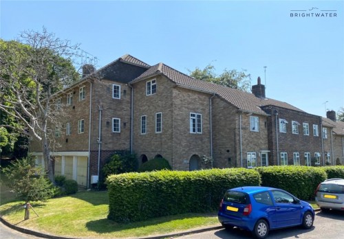 Arrange a viewing for Orchard Mead, Ringwood, BH24