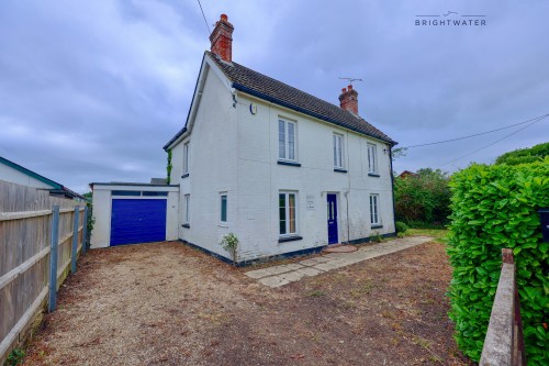 Arrange a viewing for Fairlie, Ringwood, BH24